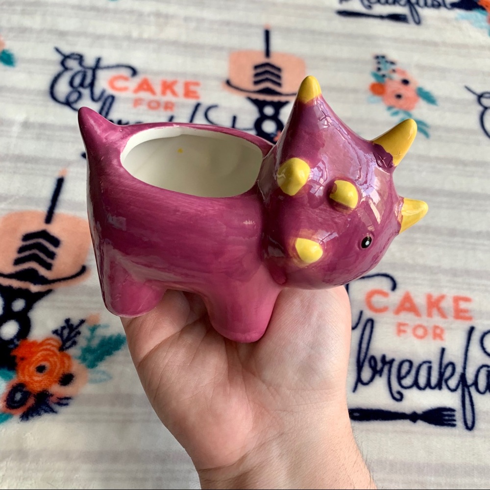 ๐ Adorable Dinosaur Purple Triceratops Planter ๐ - Picture 3 of 5